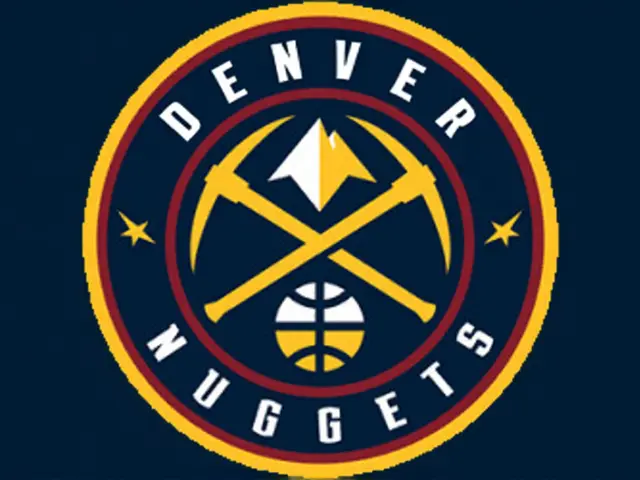 Jokic salva Nuggets com cesta final e derrota Suns por 125-123